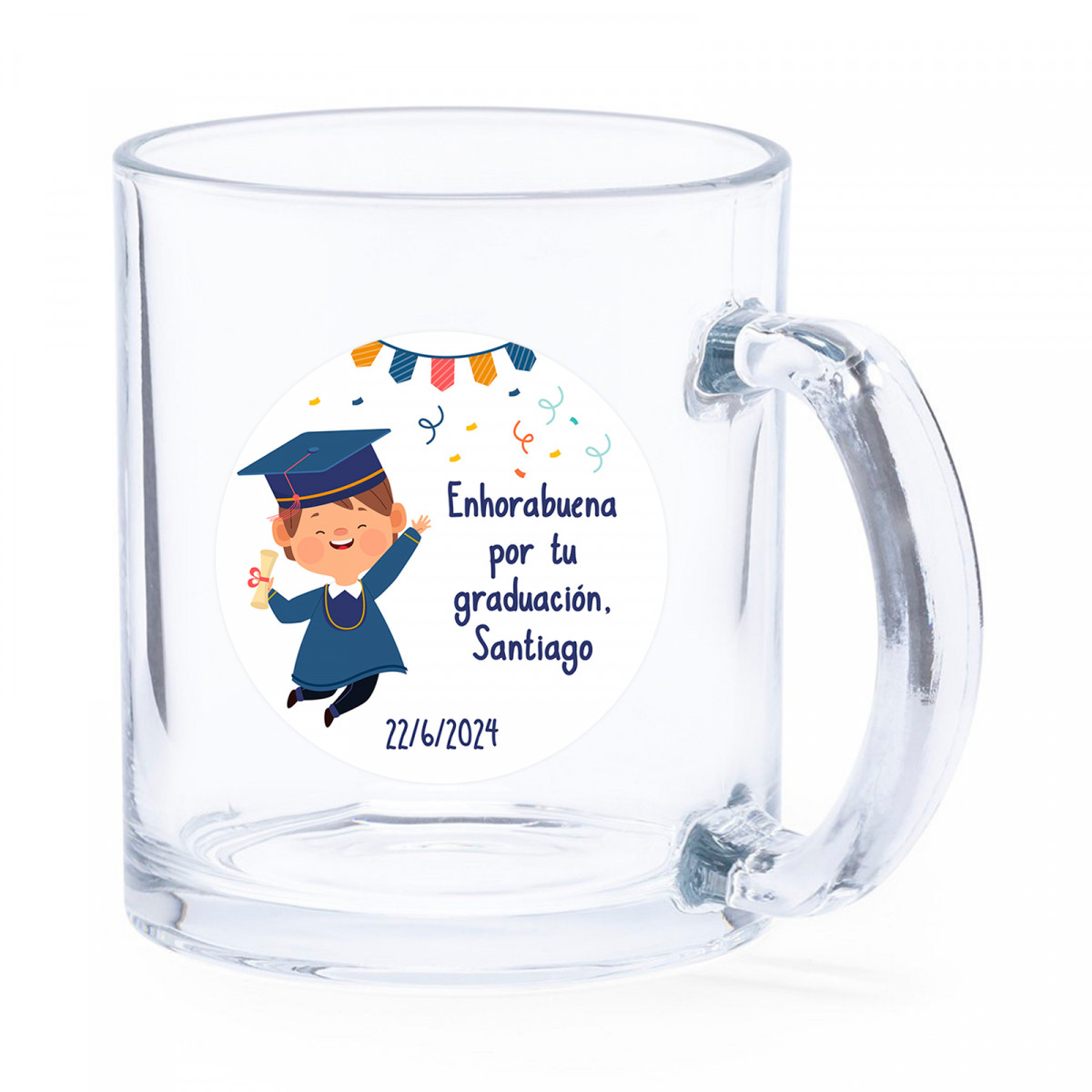 Taza de cristal con adhesivo personalizado de graduación niño