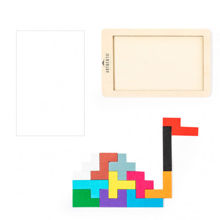 Puzzle tetris madera con piezas de colores